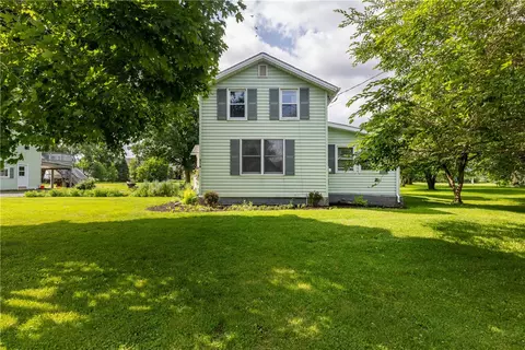 514 Maple St, Big Flats, NY 14814