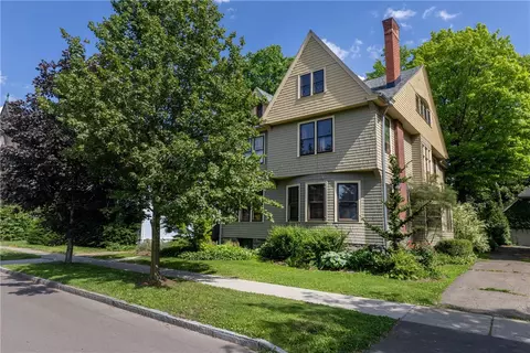 407 W Church St, Elmira, NY 14901