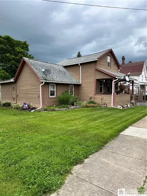 Exterior - 417 4th Ave, Olean, NY 14760 photo 2 of 10