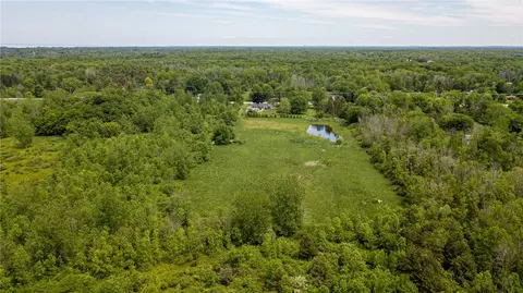 467 County Line Rd, Webster, NY 14519 photo 18