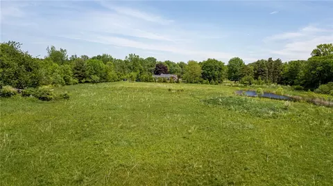 467 County Line Rd, Webster, NY 14519 photo 5