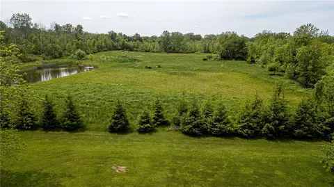 467 County Line Rd, Webster, NY 14519 photo 7
