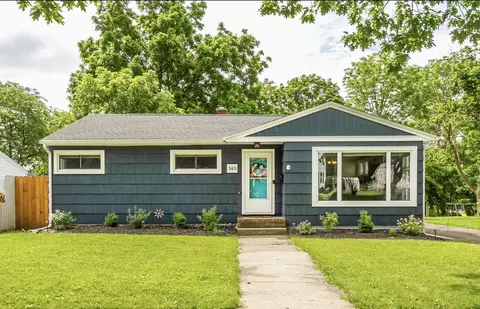 365 Gibson St, Canandaigua, NY 14424