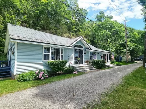 584 Fire Ln #5, Genoa, NY 13071