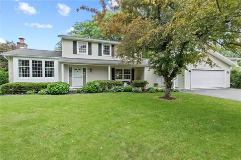 16 Buchanan Rd, Pittsford, NY 14534