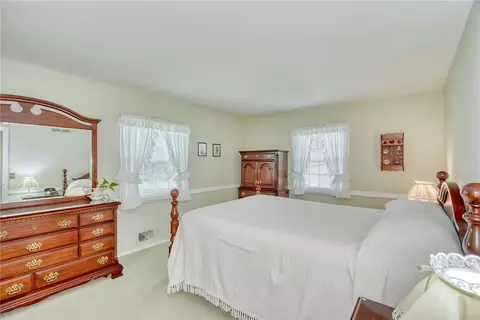 Bedroom - 53 Eileen Dr, Greece, NY 14616 photo 9 of 12