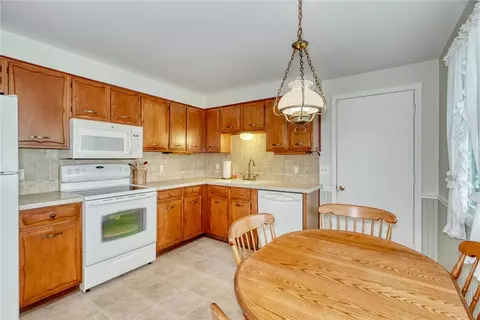 Kitchen - 53 Eileen Dr, Greece, NY 14616 photo 1 of 2
