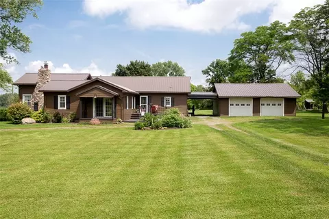 5493 Crossett Rd, Geneseo, NY 14454
