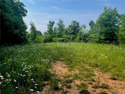 Lake Road, Clarkson, NY 14420