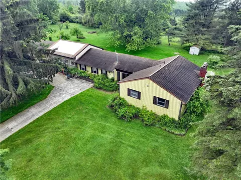 1161 Thurber Rd, Caton, NY 14830