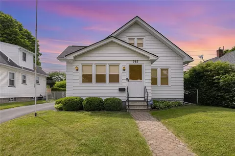 363 Bernice St, Rochester, NY 14615