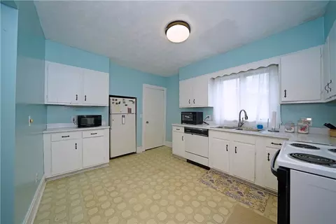 204 E High St, Erwin, NY 14870 photo 7