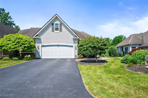 1100 Yorkshire Way, Victor, NY 14564