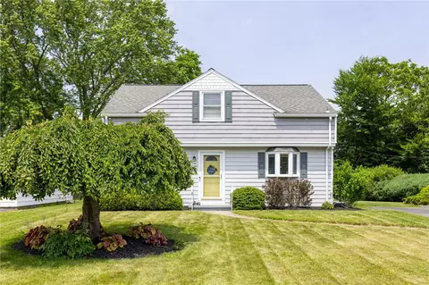 196 Saint Johns Dr, Greece, NY 14626