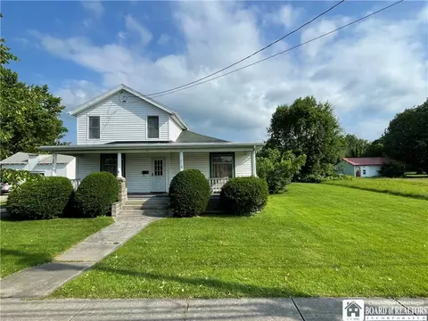 58 Main St, Randolph, NY 14772