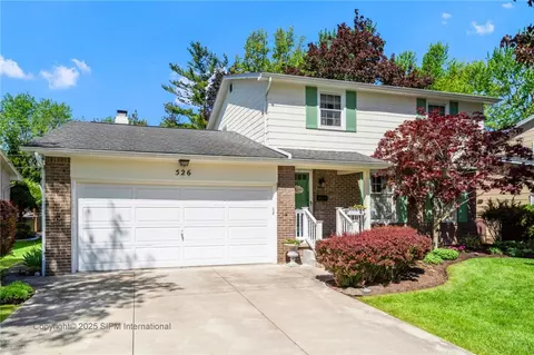 526 Seabrook Dr, Amherst, NY 14221