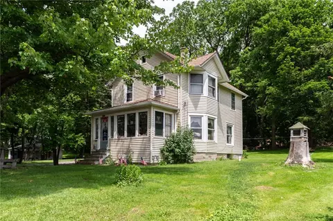 290 N Main St, Warsaw, NY 14569