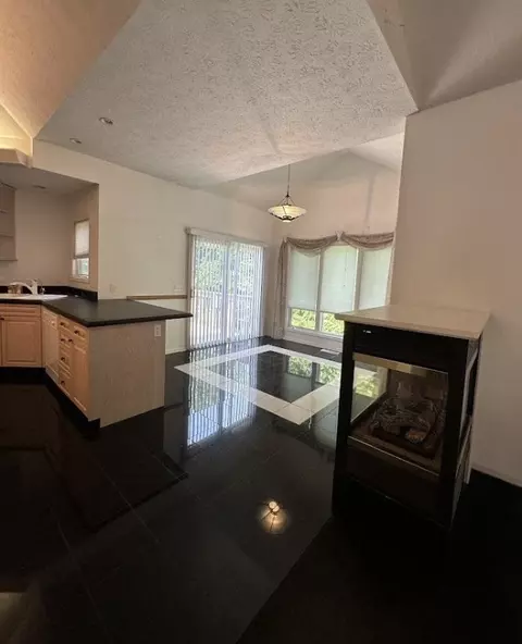 80 Endicar Dr, Irondequoit, NY 14622 photo 11