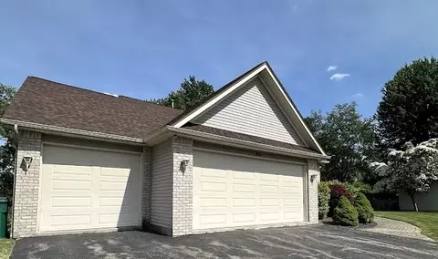 80 Endicar Dr, Irondequoit, NY 14622 photo 4