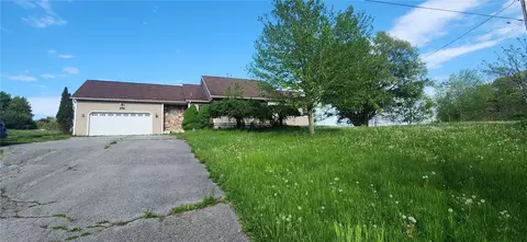 4265 S Holley Rd, Holley, NY 14470