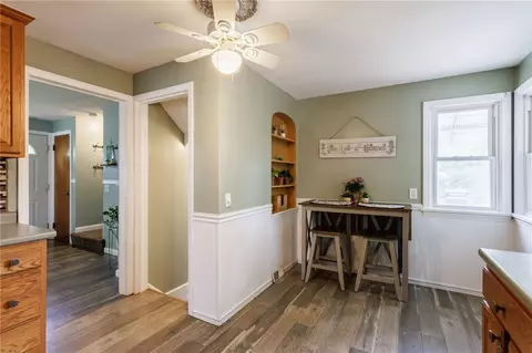Entry Way - 387 Brandon Rd, Irondequoit, NY 14622 photo 3 of 5