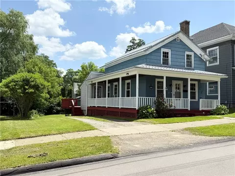 25 Welch Ave, Bradford, PA 16701