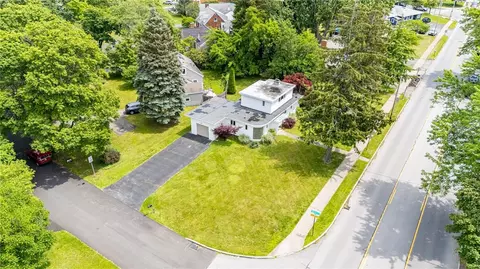 View/Area - 2000 Titus Ave, Irondequoit, NY 14622 photo 2 of 8