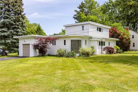 2000 Titus Ave, Irondequoit, NY 14622