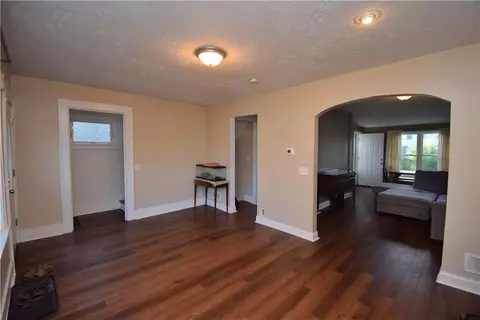 166 Burwell Rd, Irondequoit, NY 14617 photo 4