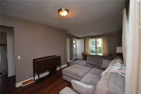 166 Burwell Rd, Irondequoit, NY 14617 photo 11