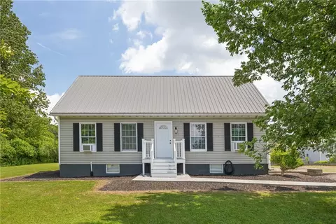 3029 Bailey Rd, Bloomfield, NY 14469