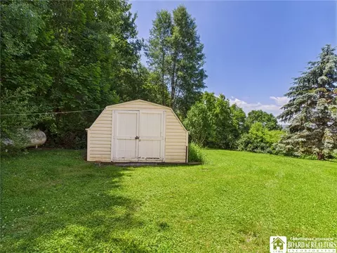 Exterior - 1501 Windfall Rd, Olean, NY 14760 photo 5 of 16