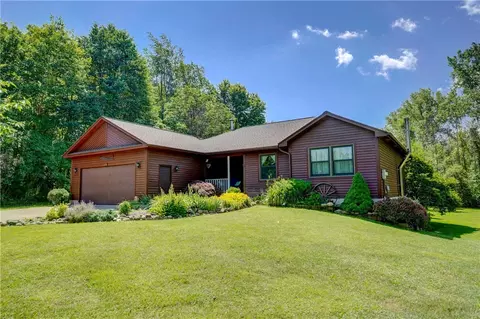 1622 Magog Rd, Macedon, NY 14502