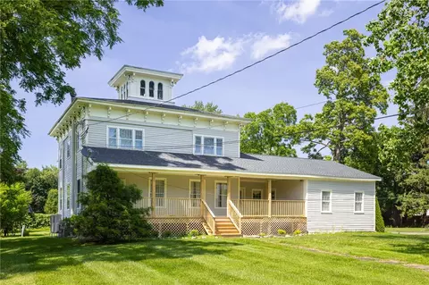 53 E Bayard St, Seneca Falls, NY 13148