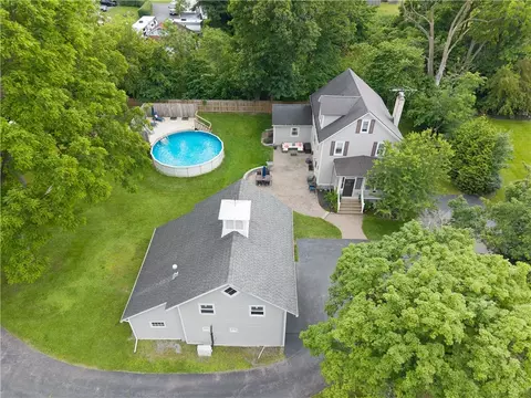 70 E Main St, Avon, NY 14414