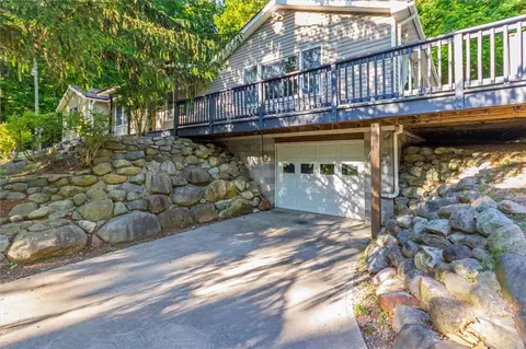 1678 Minsteed Rd, Arcadia, NY 14513
