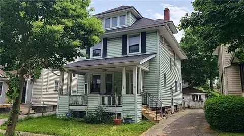 34 Stanfield Ter, Rochester, NY 14619