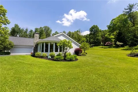 521 Irish Settlement Rd, Freeville, NY 13068