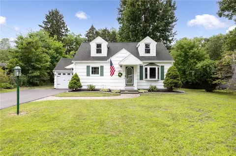 263 Volk Rd, Webster, NY 14580