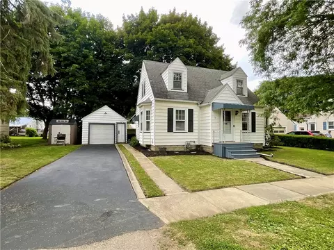 2 Washington St, North Dansville, NY 14437