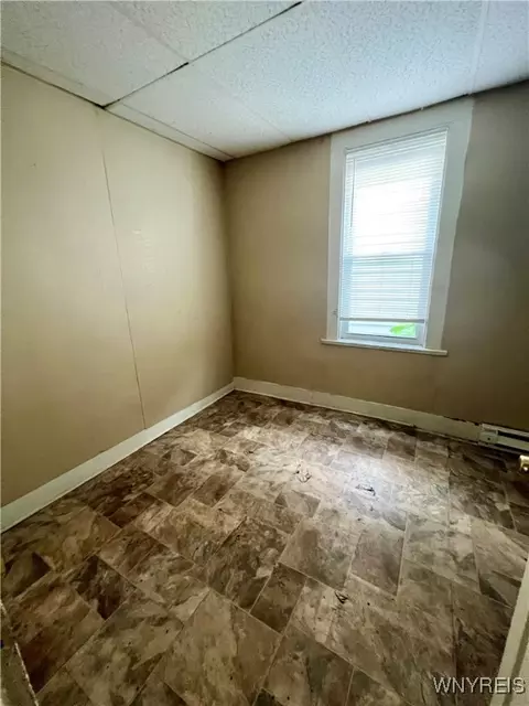 Bedroom - 36 Hoffman Pl, Buffalo, NY 14207 photo 3 of 3