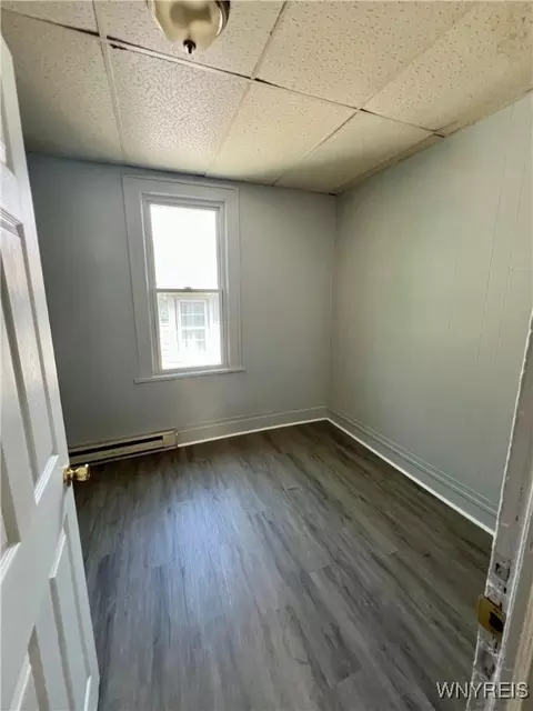 Bedroom - 36 Hoffman Pl, Buffalo, NY 14207 photo 1 of 3