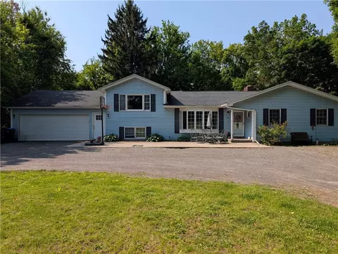 141 Brower Rd, Ogden, NY 14559
