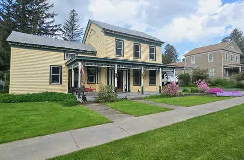 2635 Mill St, New Woodstock, NY 13122