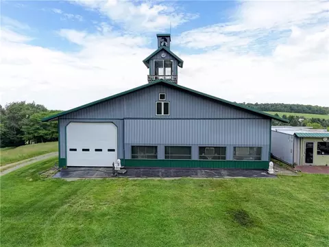 172 Hill Rd, Danby, NY 14850