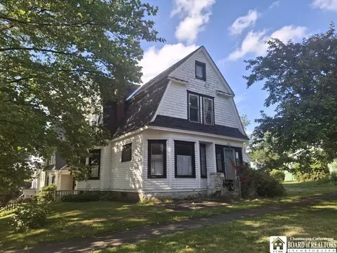 316 W 7th St, Jamestown, NY 14701