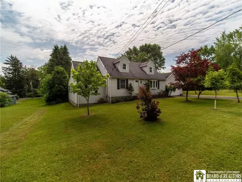 217 Southland Ave, Busti, NY 14750