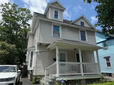19 Sidney St, Rochester, NY 14609