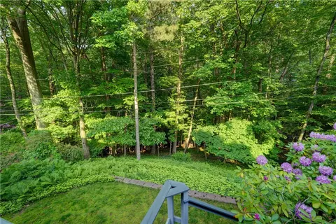 120 Scotch Ln, Irondequoit, NY 14617 photo 22