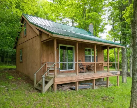 289 Woodcock Rd, Westfield, PA 16950